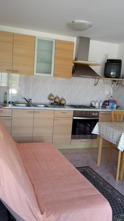Apartment Bataja Brkac Exterior photo